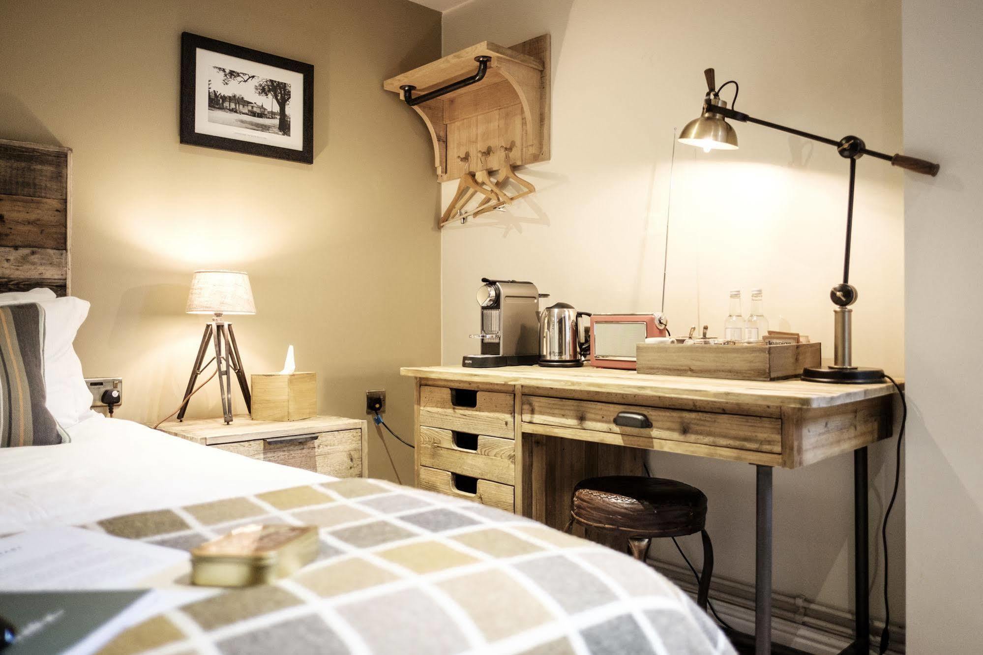 The White Hart Hotel Stockbridge  Ngoại thất bức ảnh